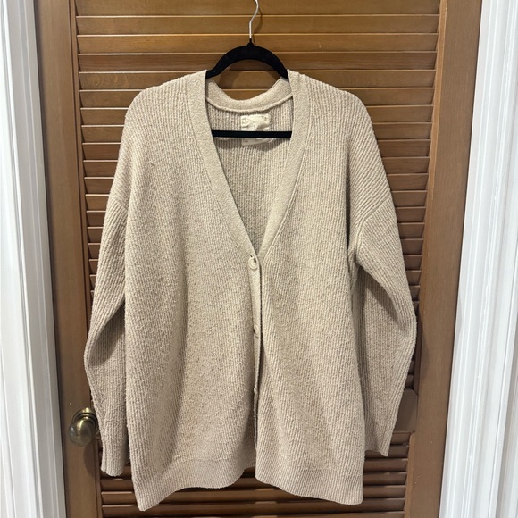 Altar'd State Sweaters - Altar'd State Cream Button-Front V-Neck Cardigan